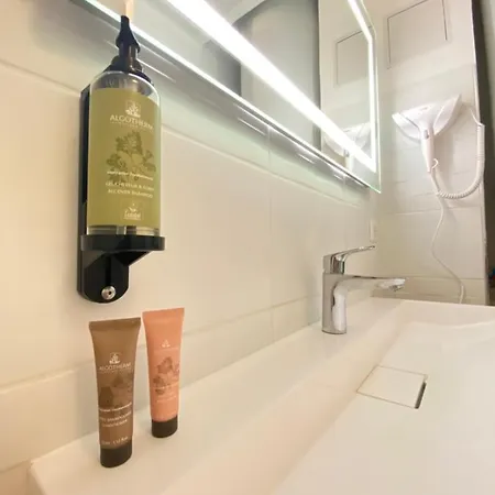 Boutique Un En * Bayonne