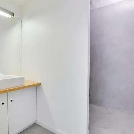 Boutique Un En Appartement